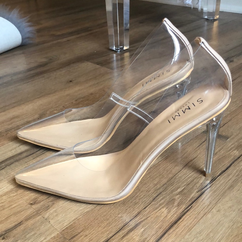 Clear pumps